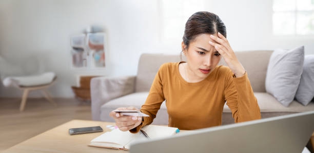 Credit Reports: The Difference Between Delinquency and Derogatory Payments